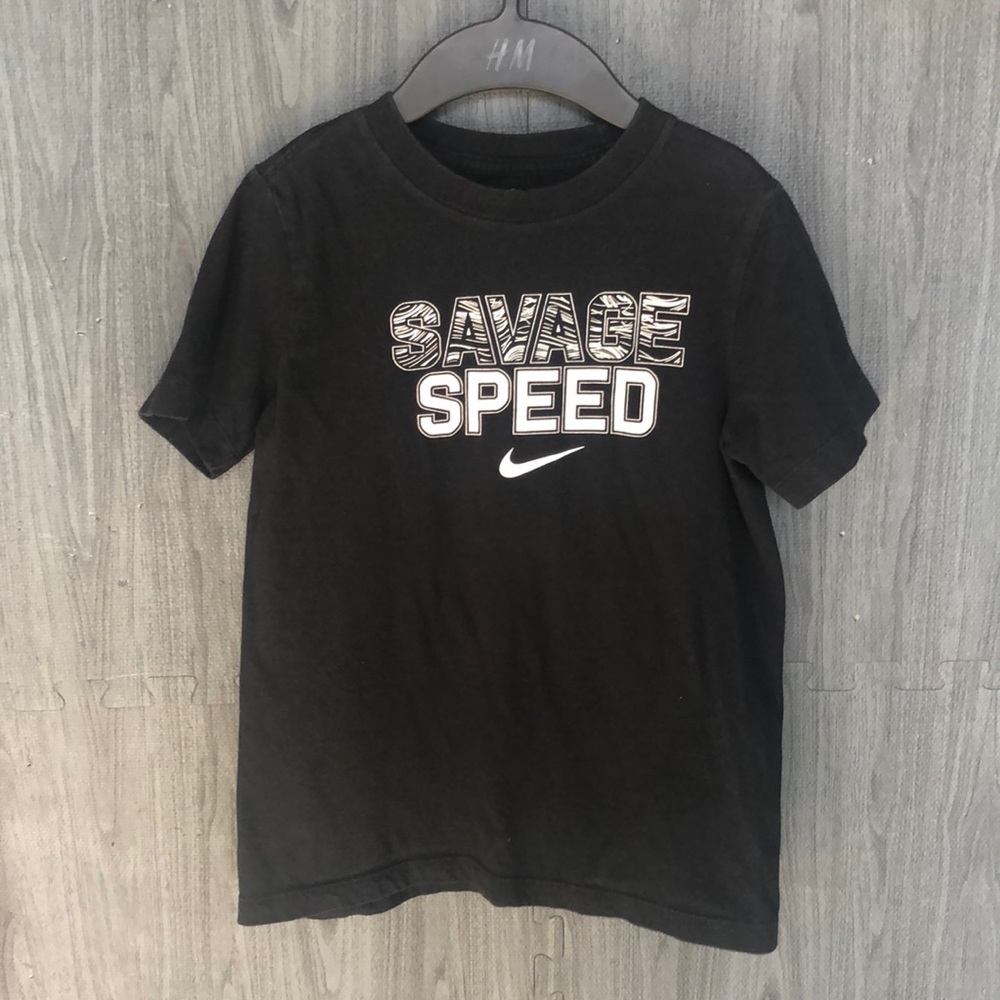 Nike youth t-shirt